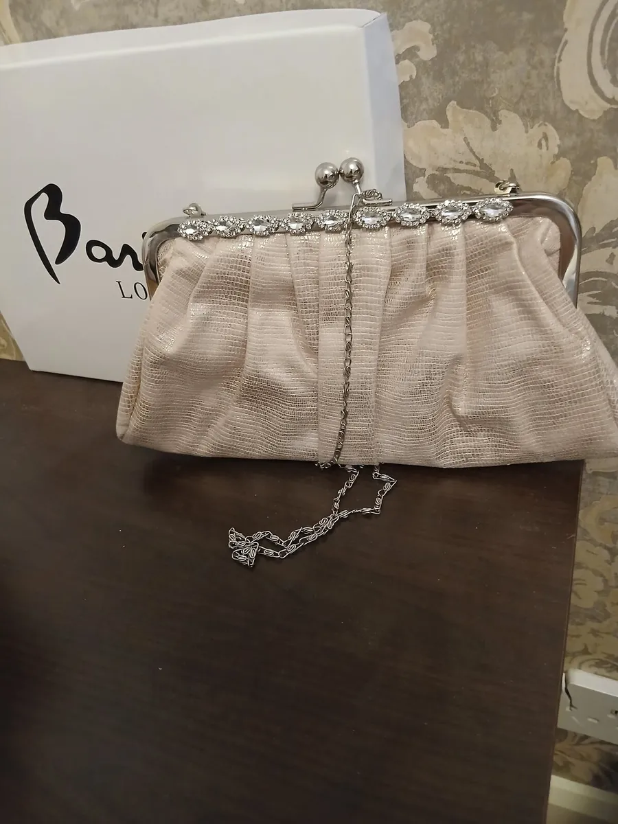 Womens new shoes - Image 2