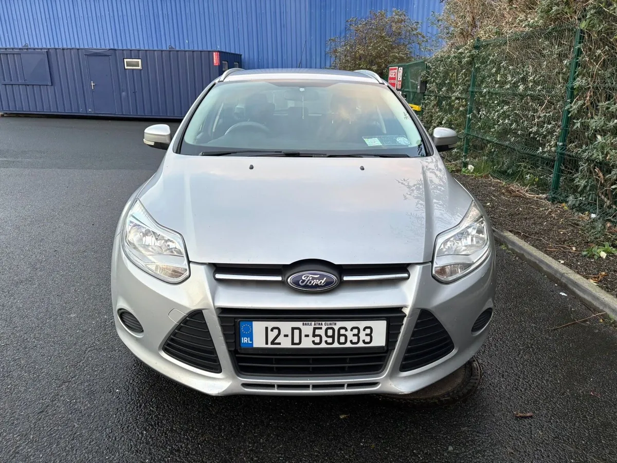 2012 Ford Focus Estate 1.6 Diesel - Image 2
