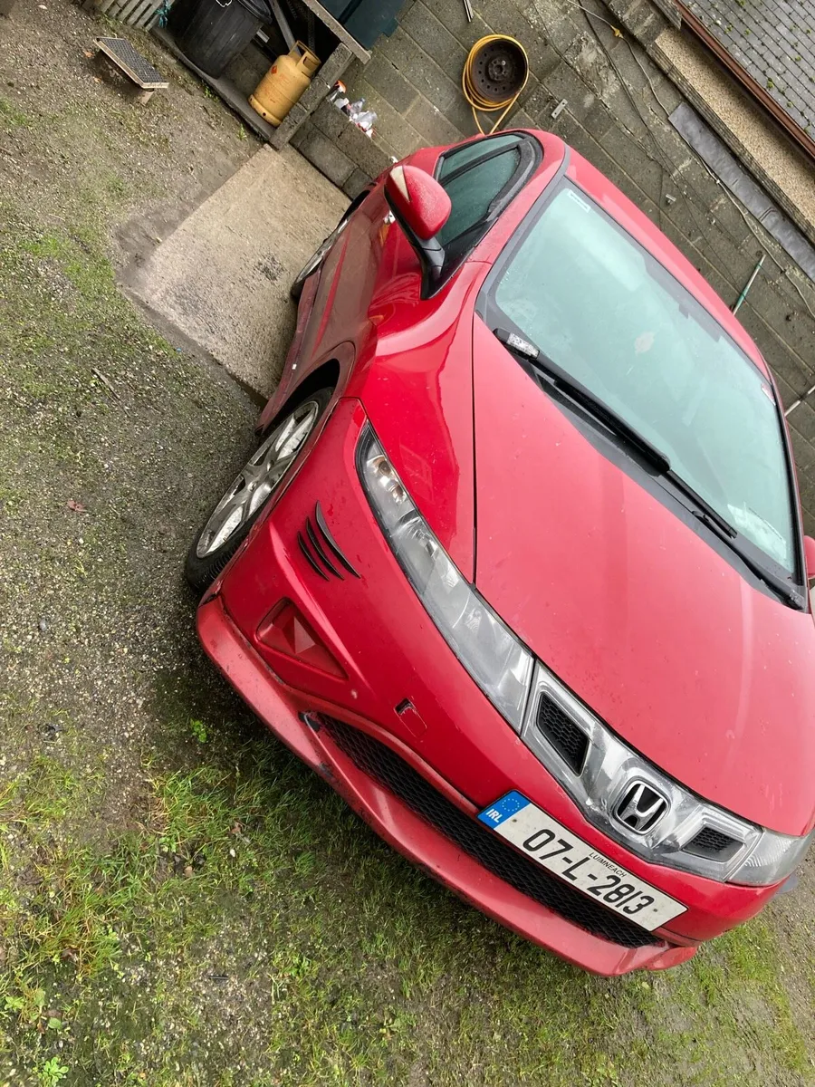 Honda civic - Image 4