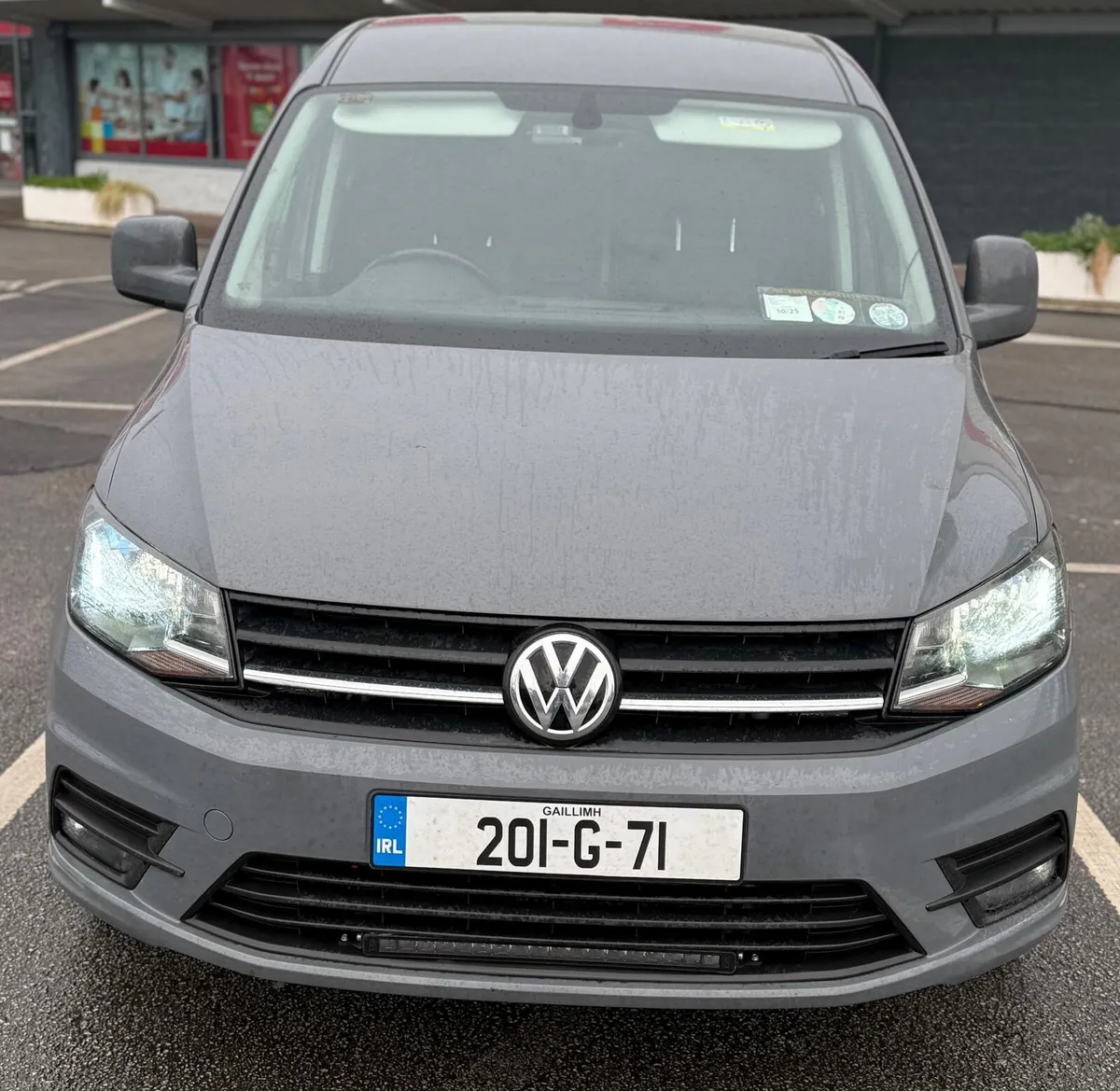 Automatic 6Speed 2020 Volkswagen Caddy - Image 1