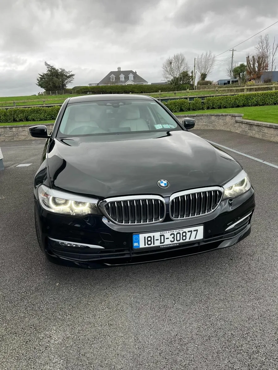 BMW 5-Series 2018 - Image 1