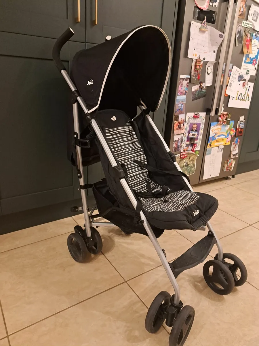 Joie Stroller - perfect condition - Image 1