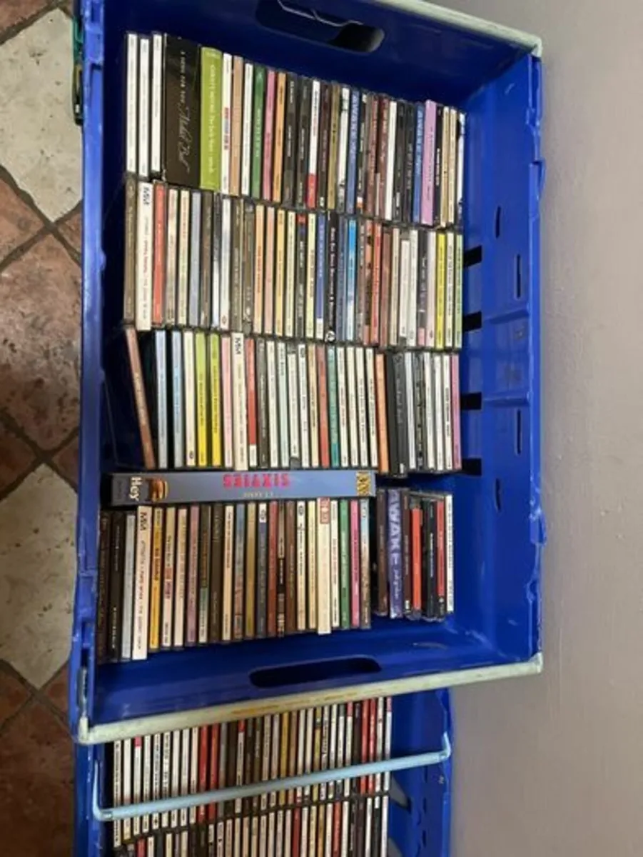 700  Cd. DVD and VHS collection - Image 4