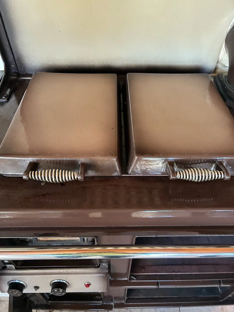 Super Stanley oil range - Image 4