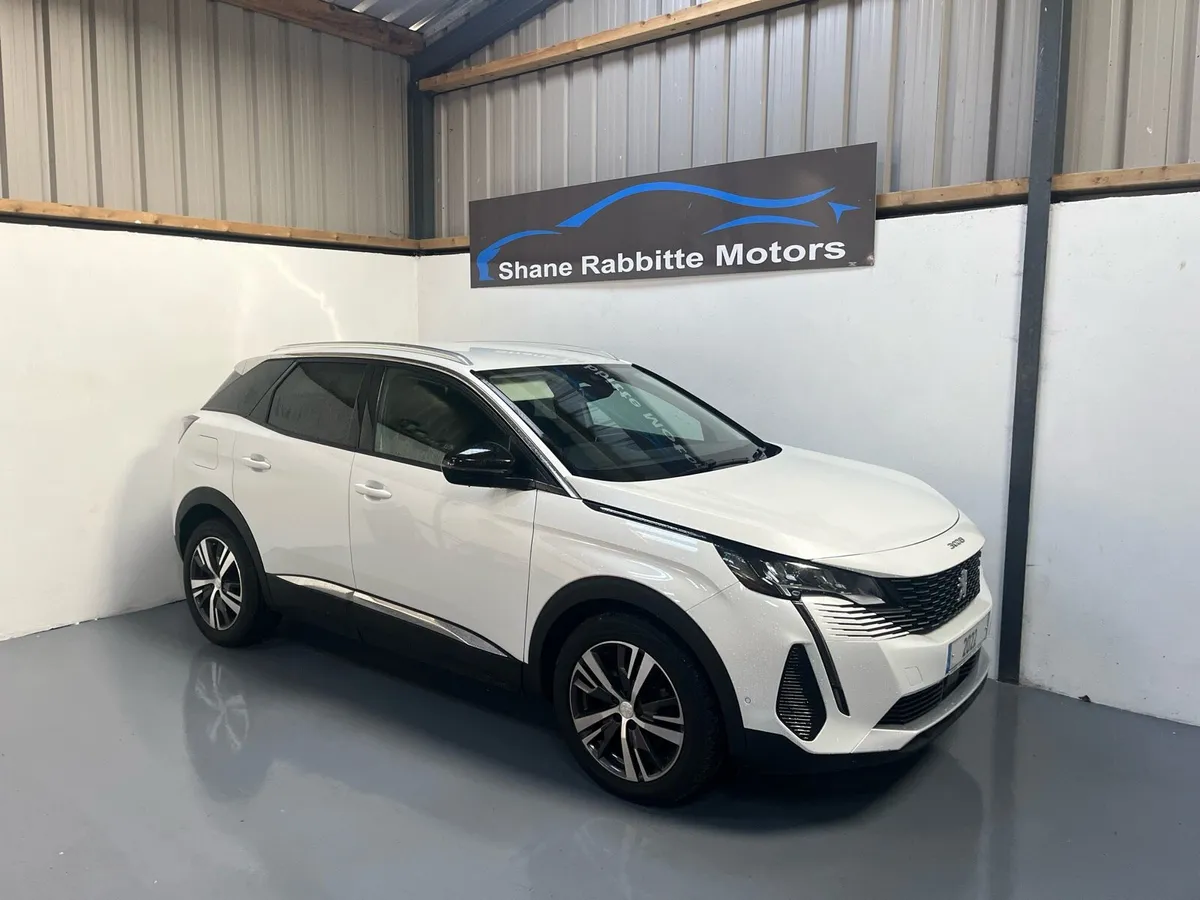 221 PEUGEOT 3008 1.5hdi ALLURE - Image 1