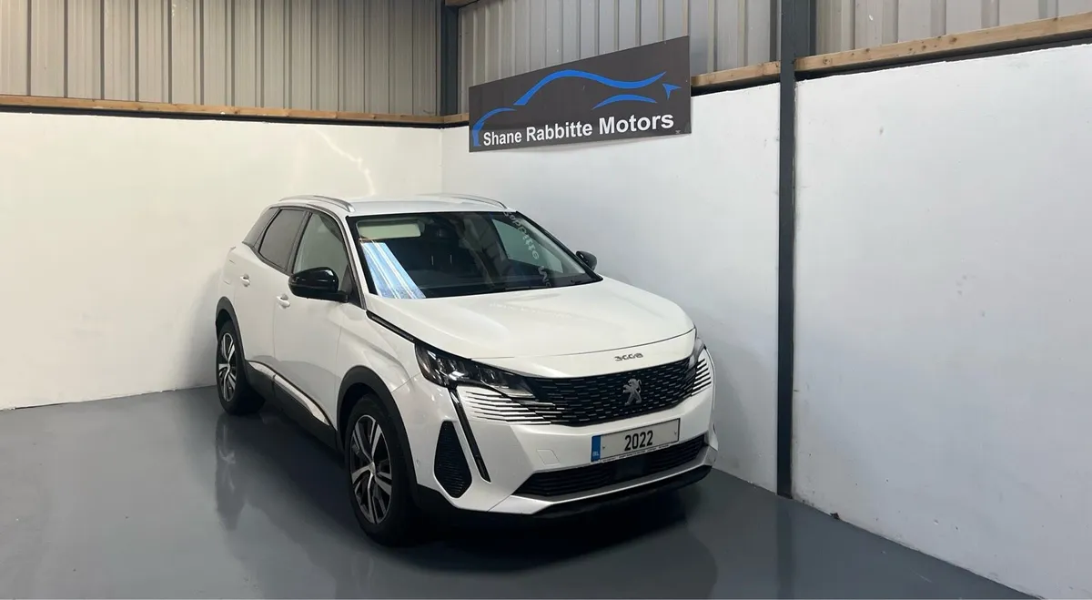 221 PEUGEOT 3008 1.5hdi ALLURE - Image 2