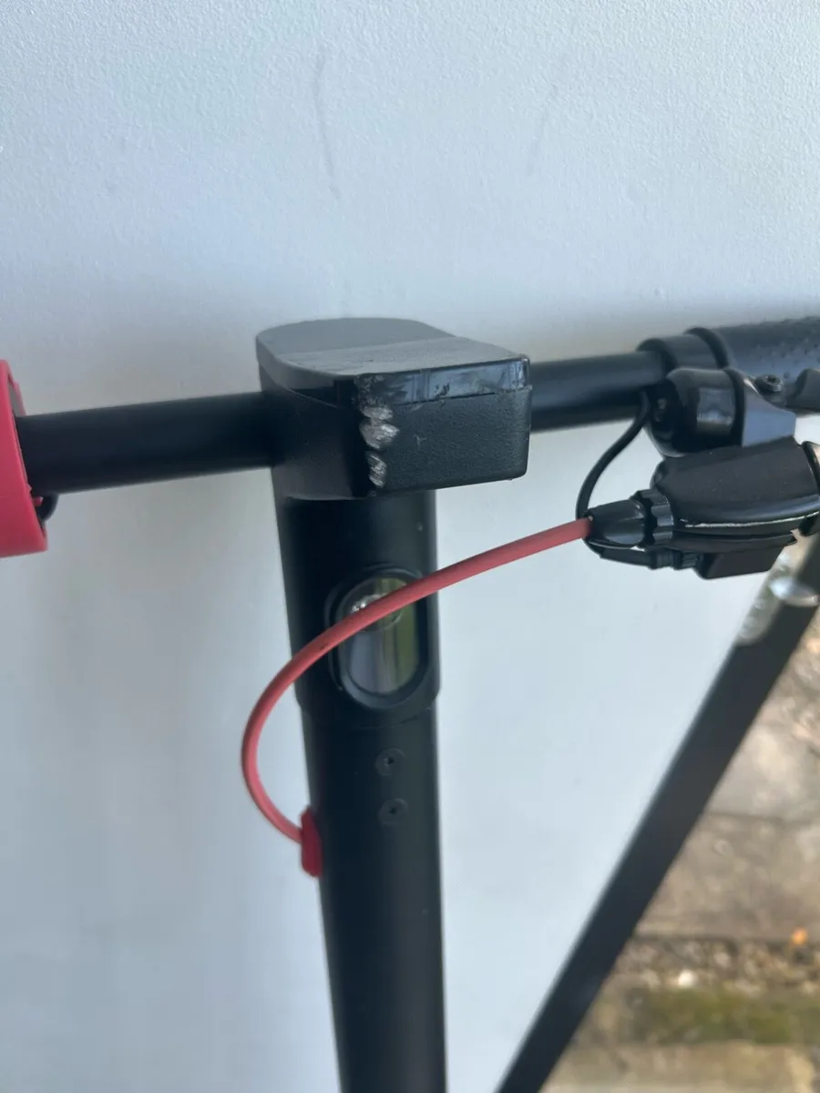 Electric scooter - Image 3