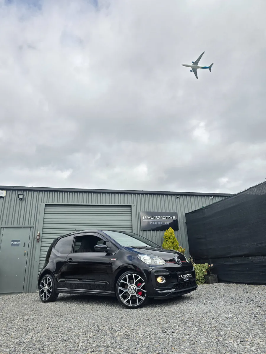 2018 VOLKSWAGEN UP! GTI 6-SPEED MANUAL - Image 3