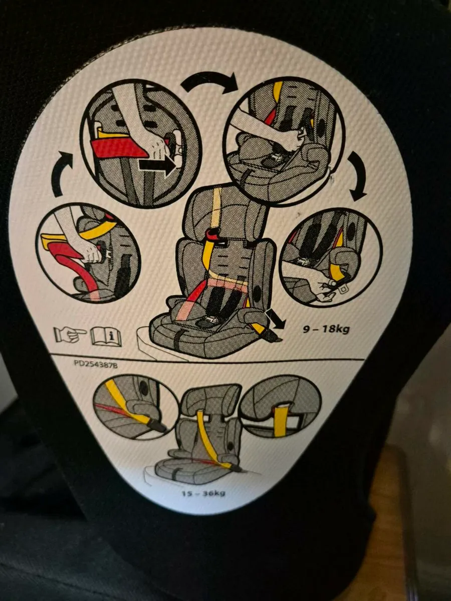 GRACO Car Seat - Image 2