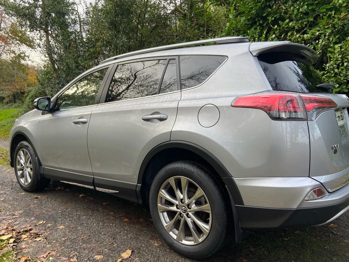 Toyota RAV4 - Image 3