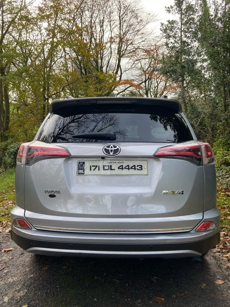 Toyota RAV4 - Image 4