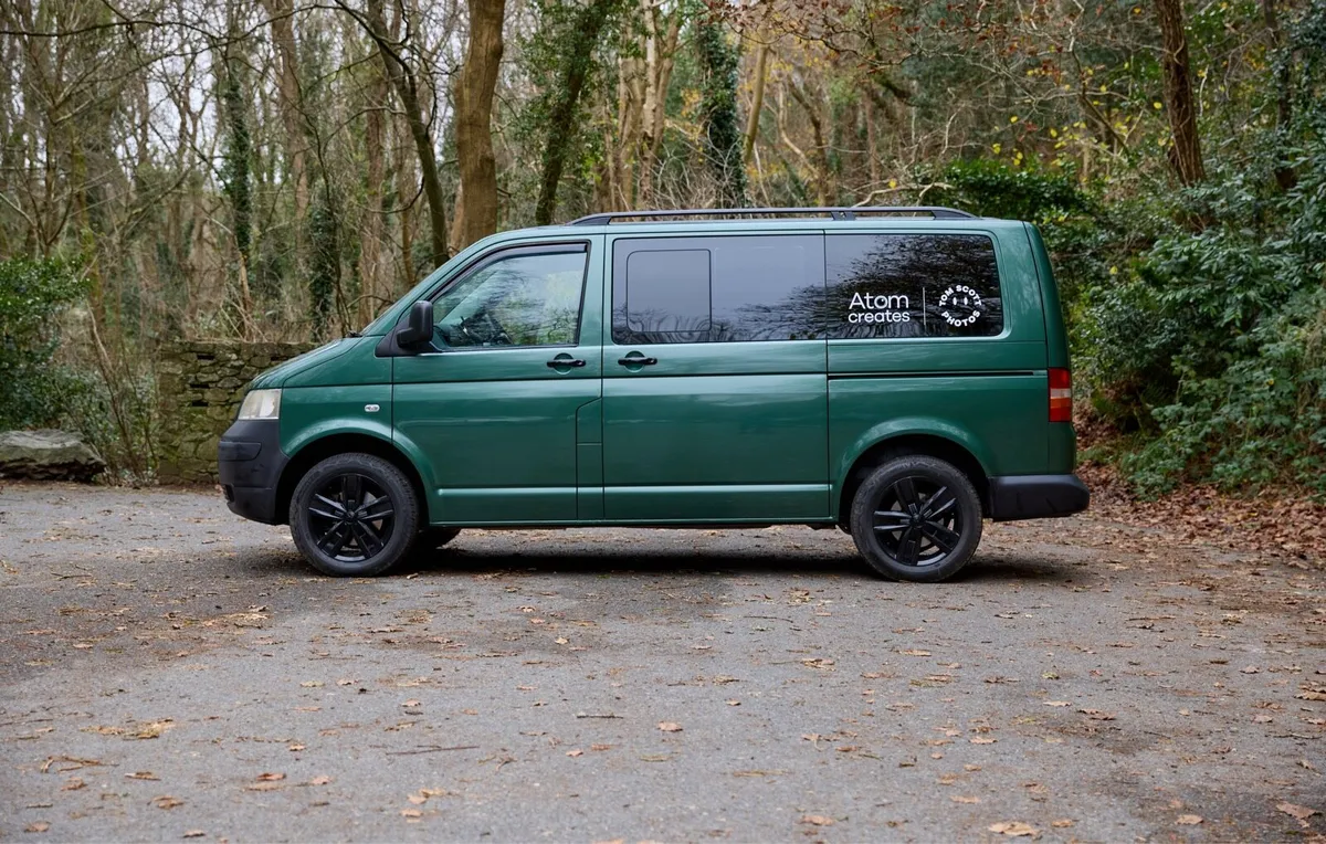 VW Transporter 2006 1.9 - Image 2