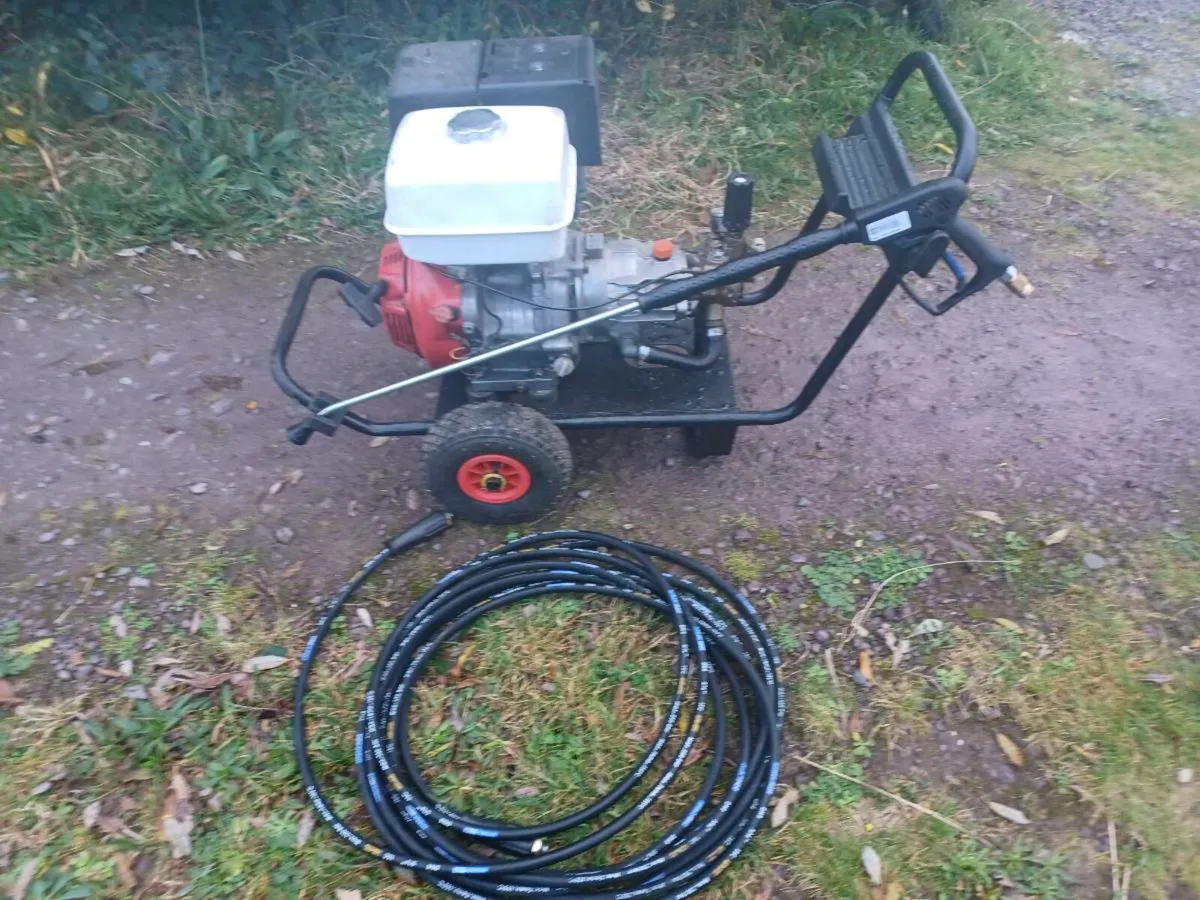 Honda Power Washer - Image 1
