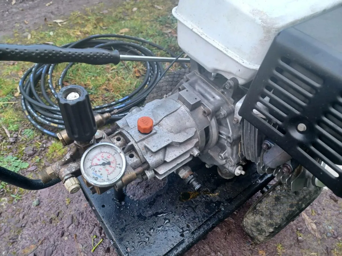 Honda Power Washer - Image 3