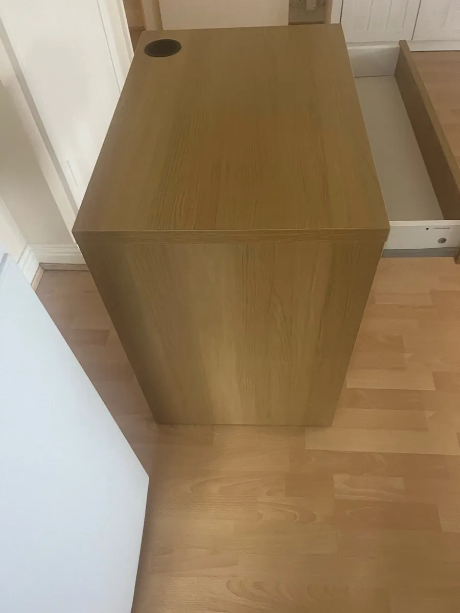 School Desk - Image 2