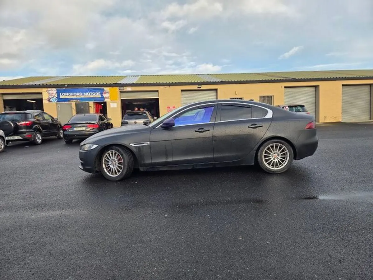 Jaguar XE 2015 Prestige Automatic Fresh NCT Raptor Black Painted - Image 4