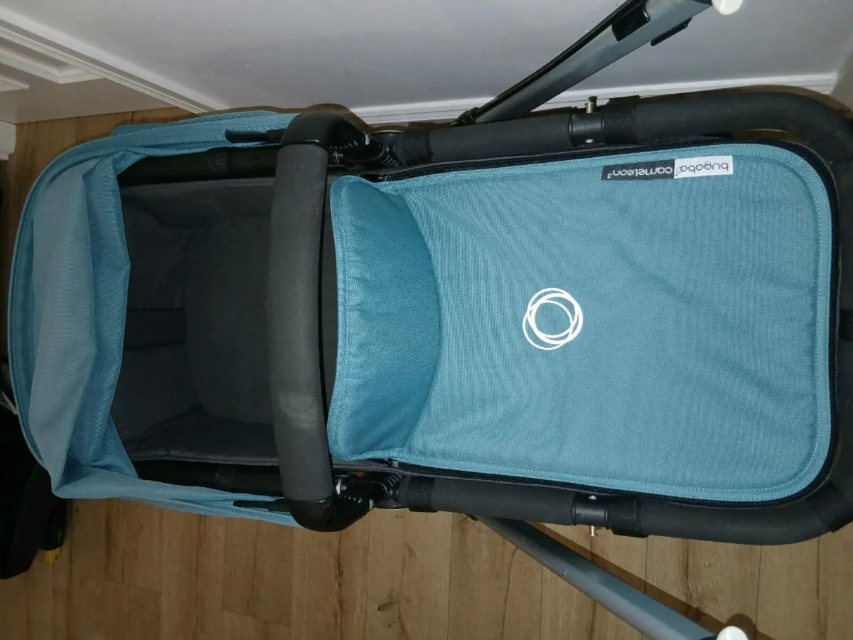 Pram/ buggy - Image 3