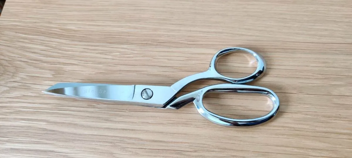 Dressmaker Scissors  7 inch - Image 1