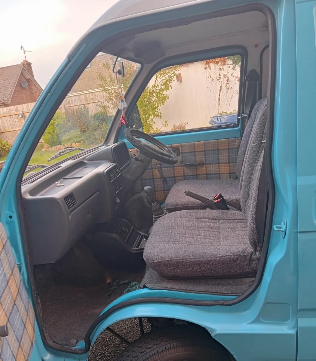 2000 Paggio Porter 1.3 MiniVan - Image 2