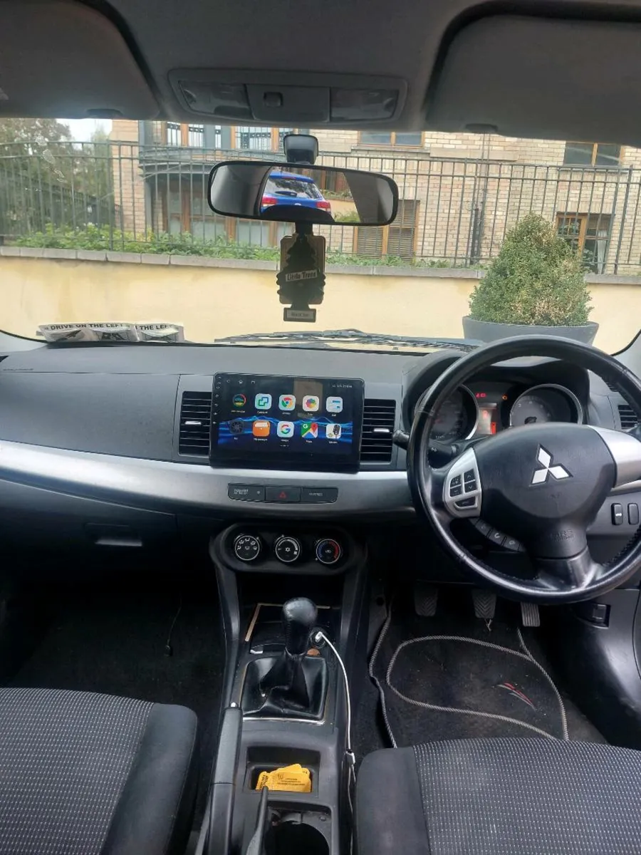 Mitsubishi lancer - Image 3