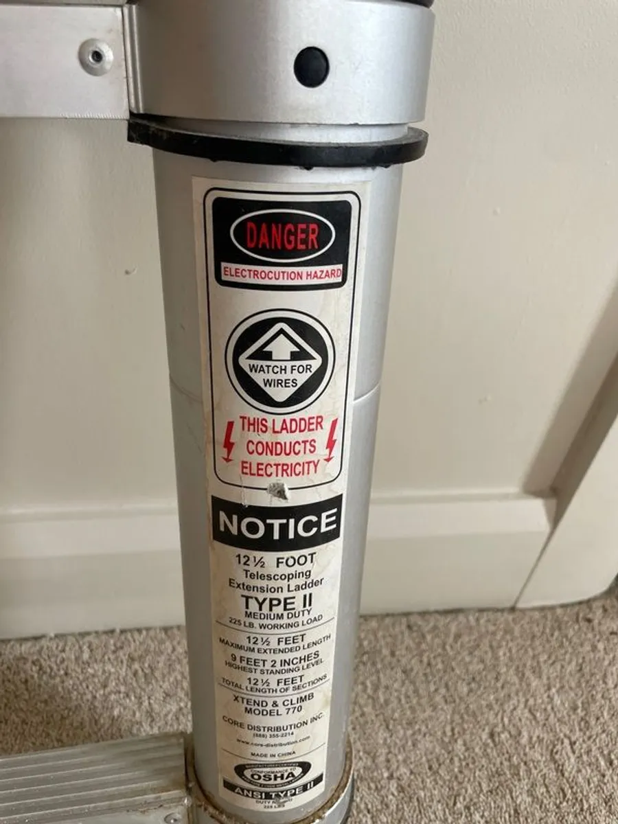 Extension ladder - 12.5ft - Image 1