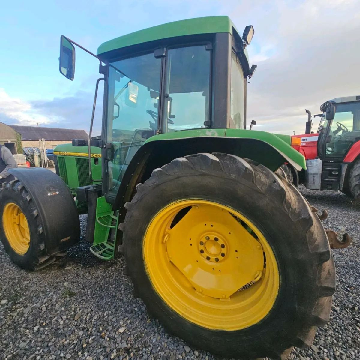 Clearance Auction 26th November,  local owner - Image 4