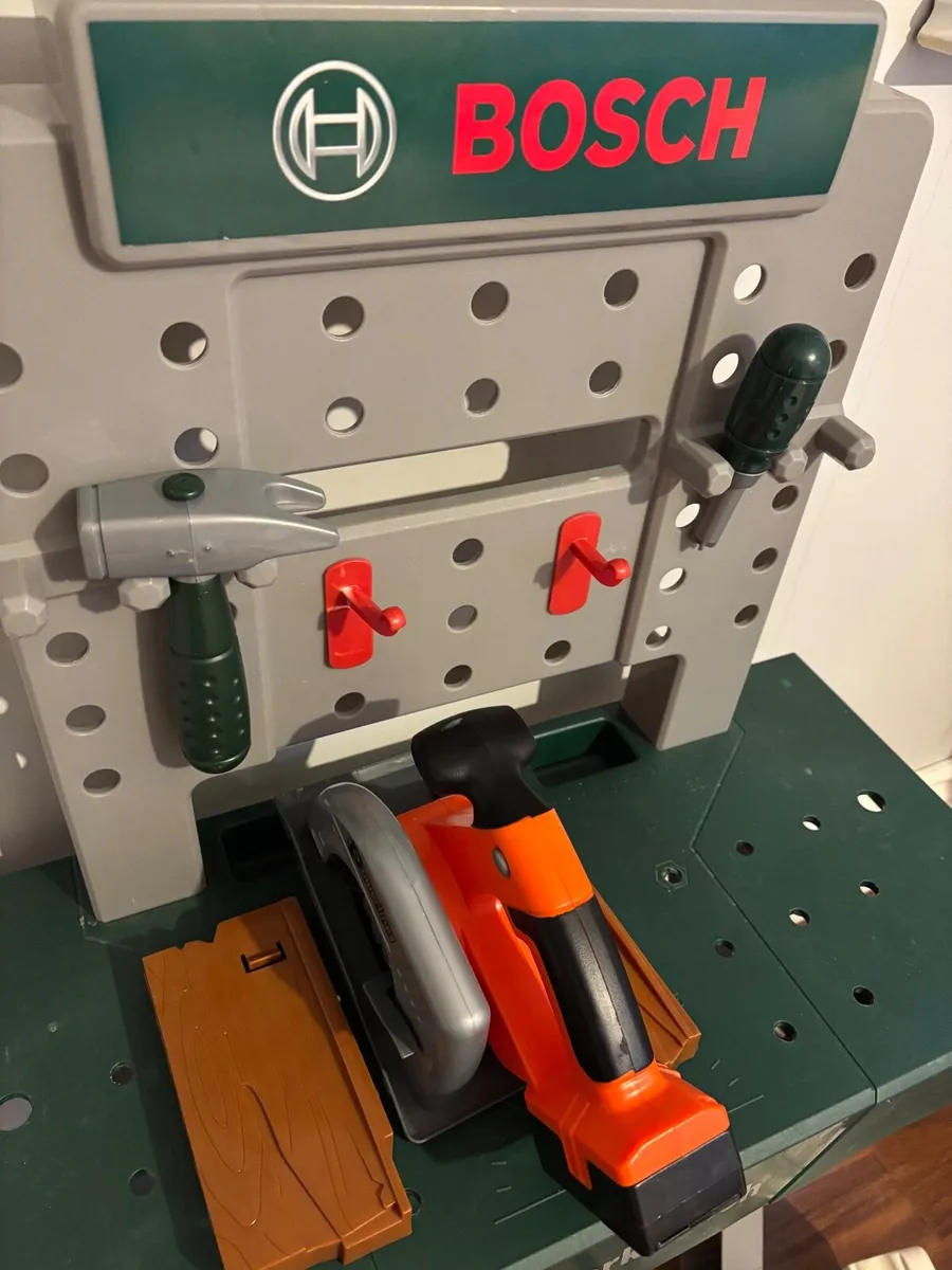Bosch toy Workbench - Image 1