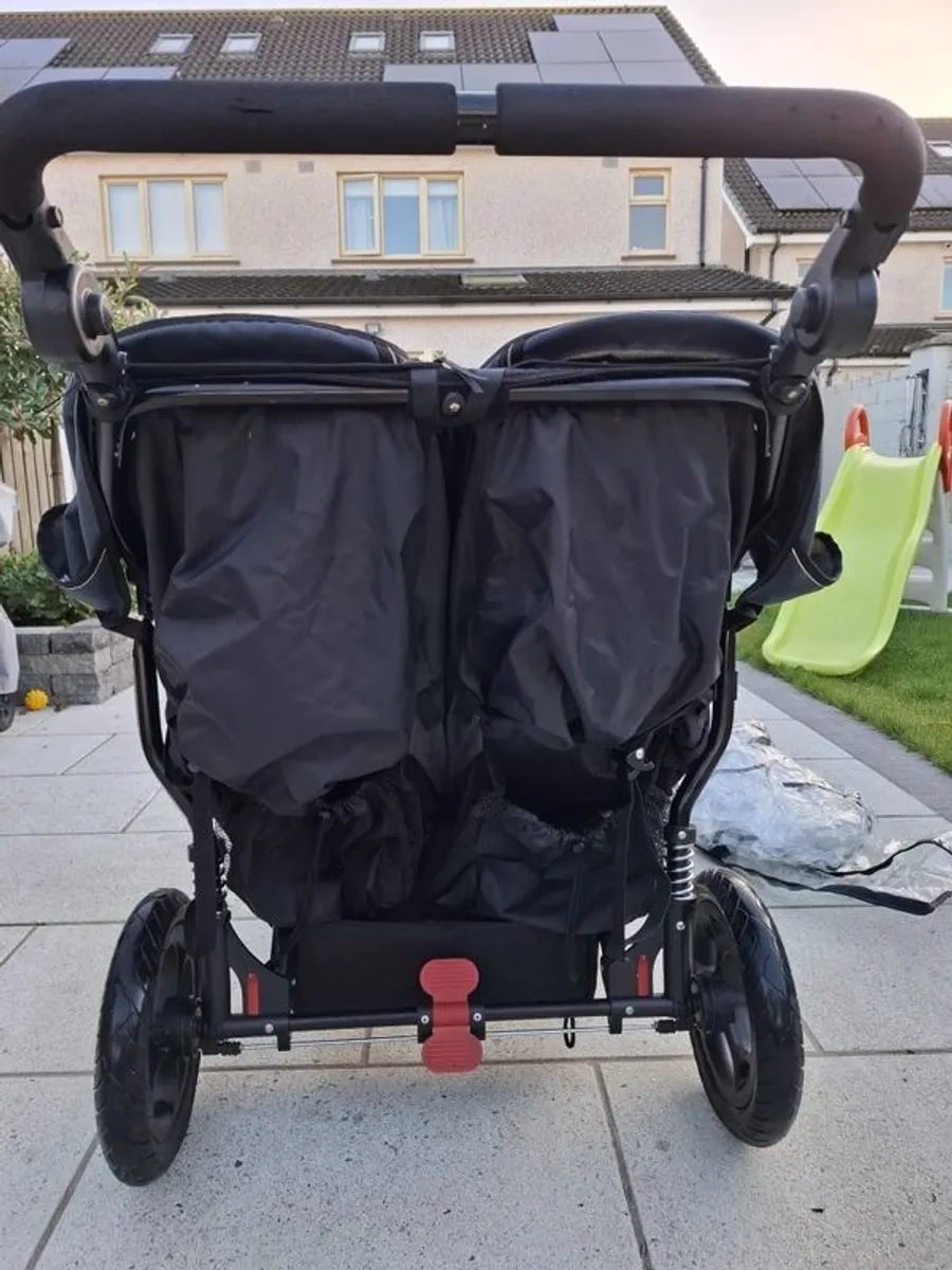 Out n about double buggie - Image 3