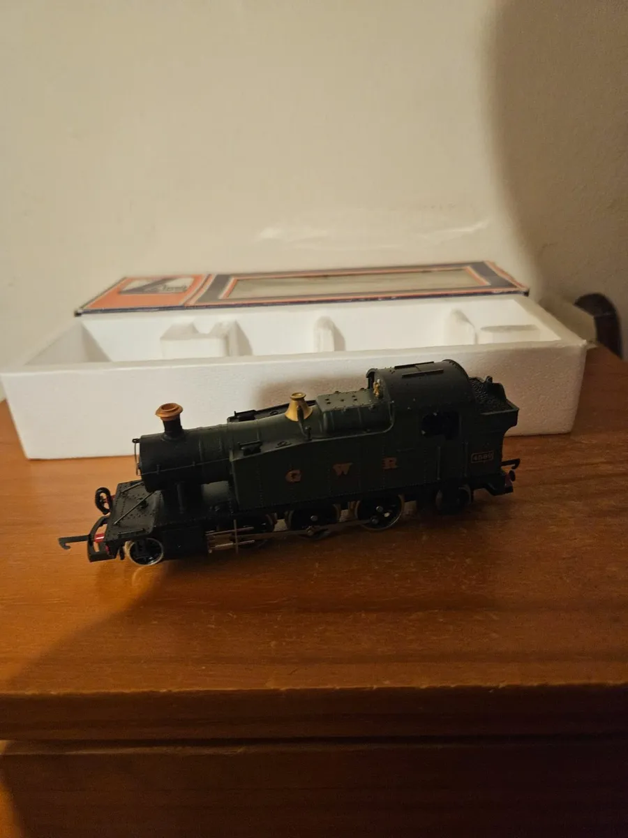 Hirnby Lima OO Gauge Tank Engine - Image 3