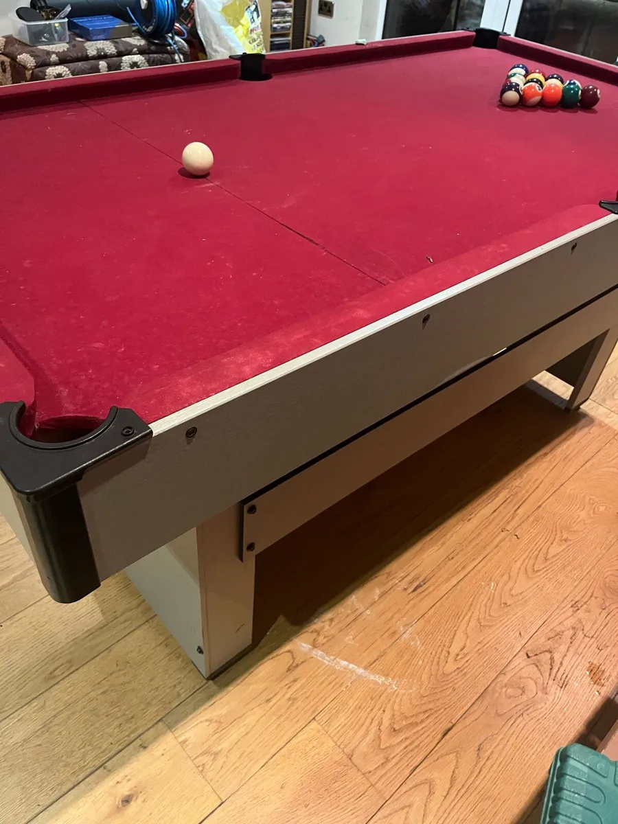 Pool table - Image 3