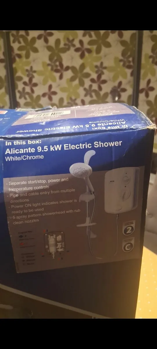 triton electric shower - Image 4