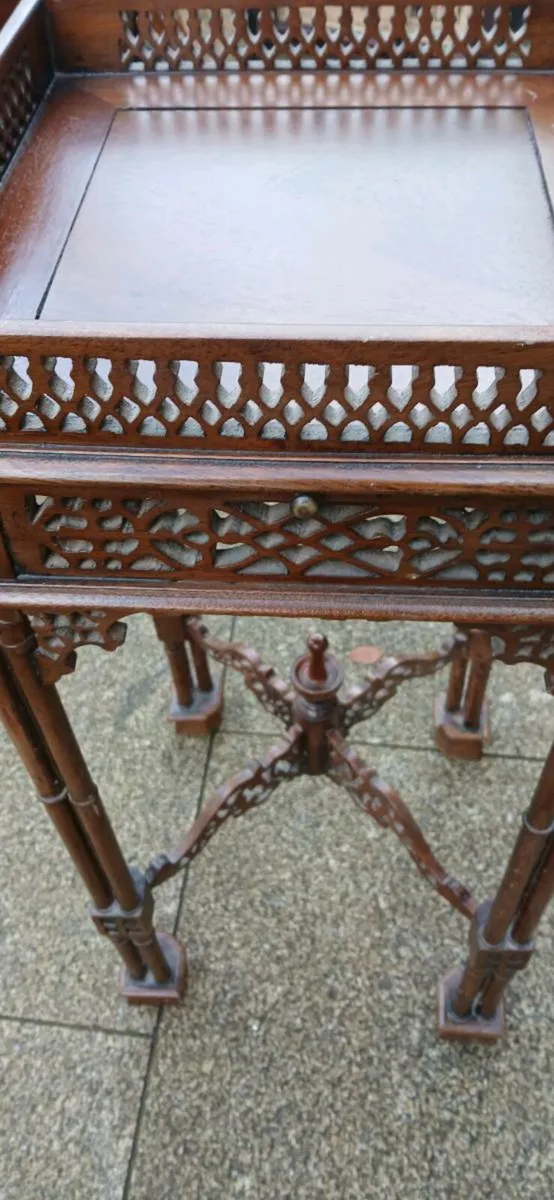 Chinese Chippendale side table - Image 3
