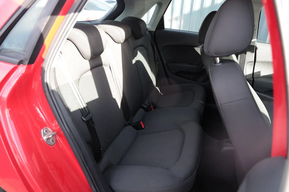 AUDI A1 2016 RED - Image 7