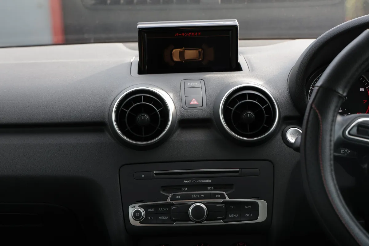 AUDI A1 2016 RED - Image 11