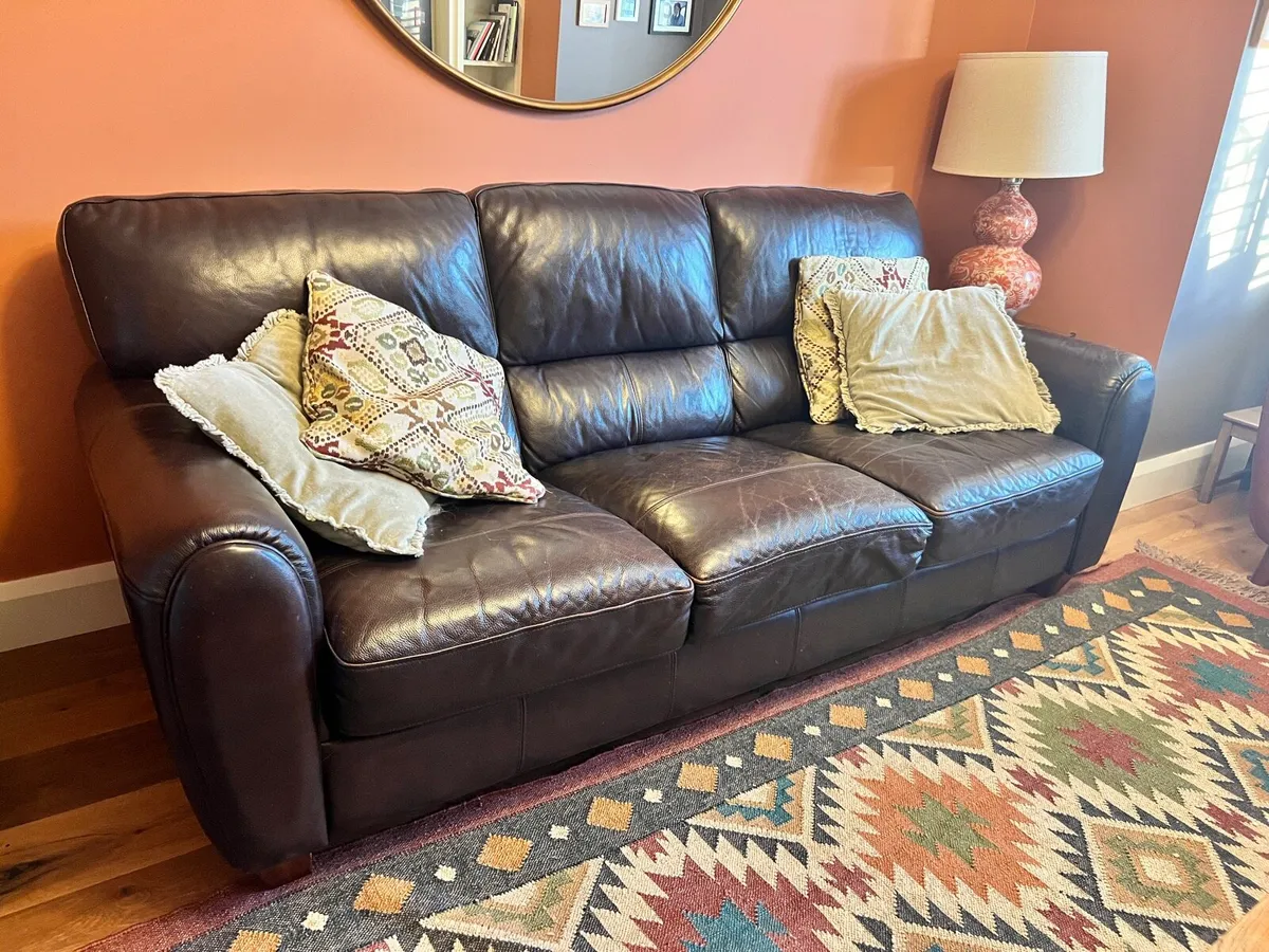 3 seater leather couch and footstool - Image 2