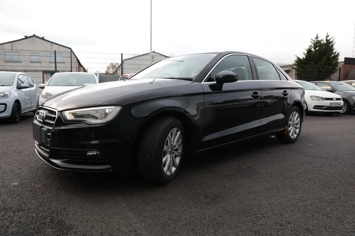 AUDI A3 2014 BLACK - Image 2