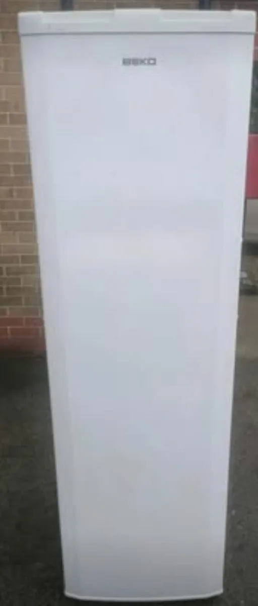 Beko fridge - Image 1