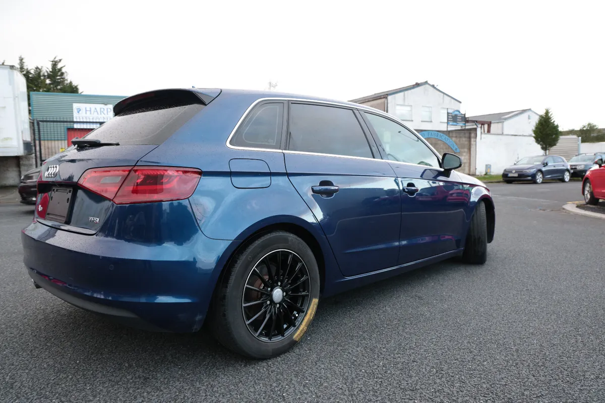 AUDI A3 2015 BLUE - Image 3