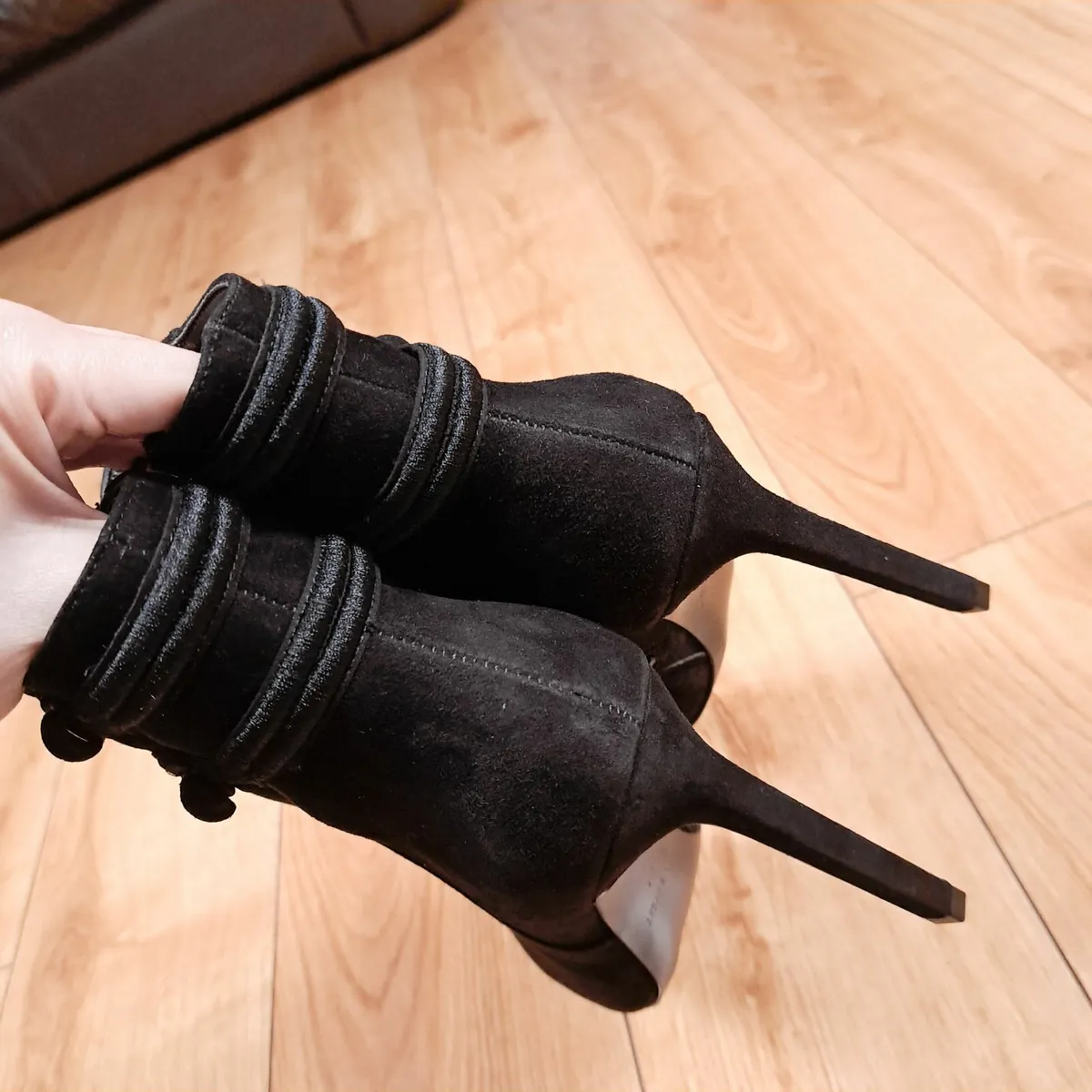 Nine West Black Suede Ankle Boots Heel 5.5UK - Image 3