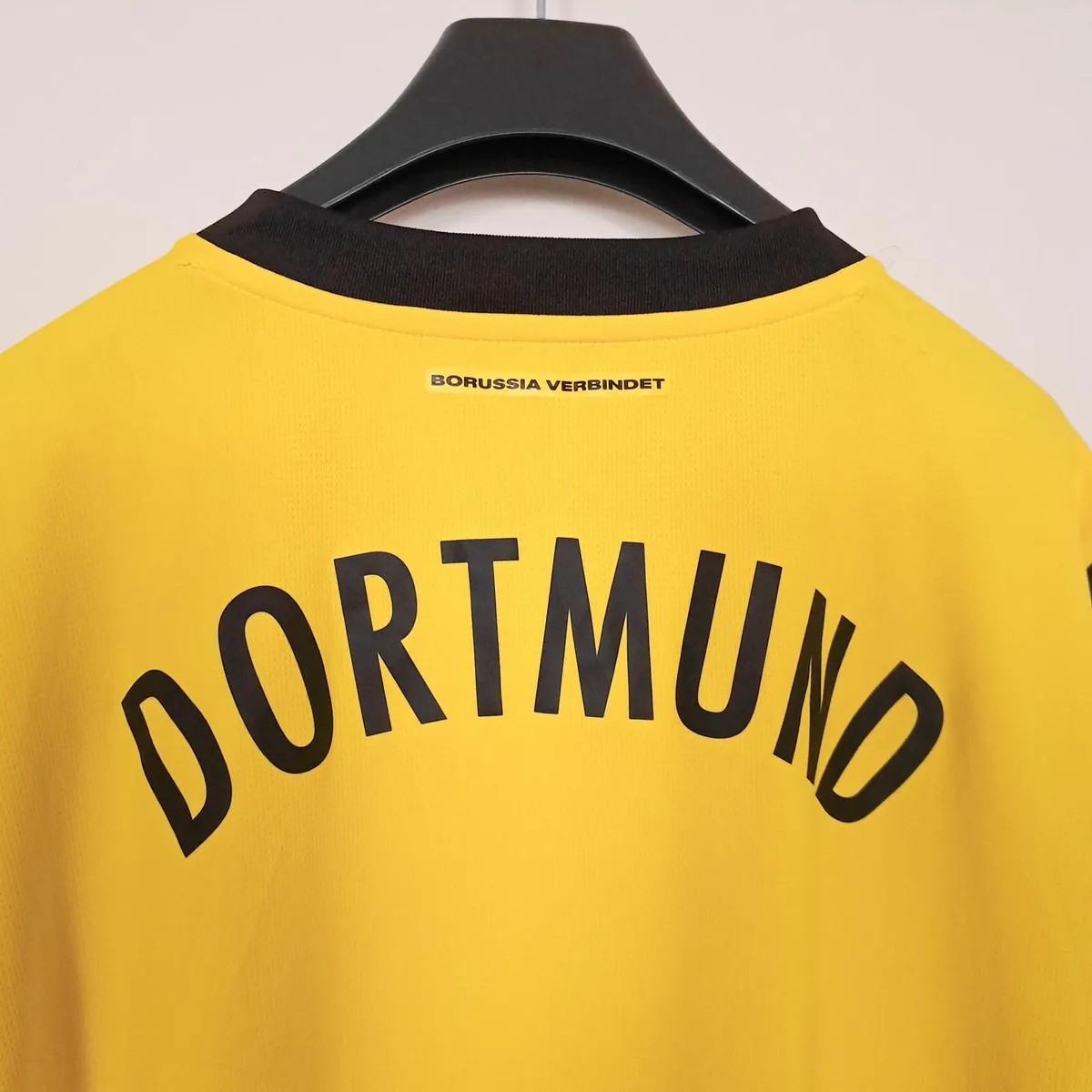 Puma Dortmund 24 25 Football Shirt L - Image 3