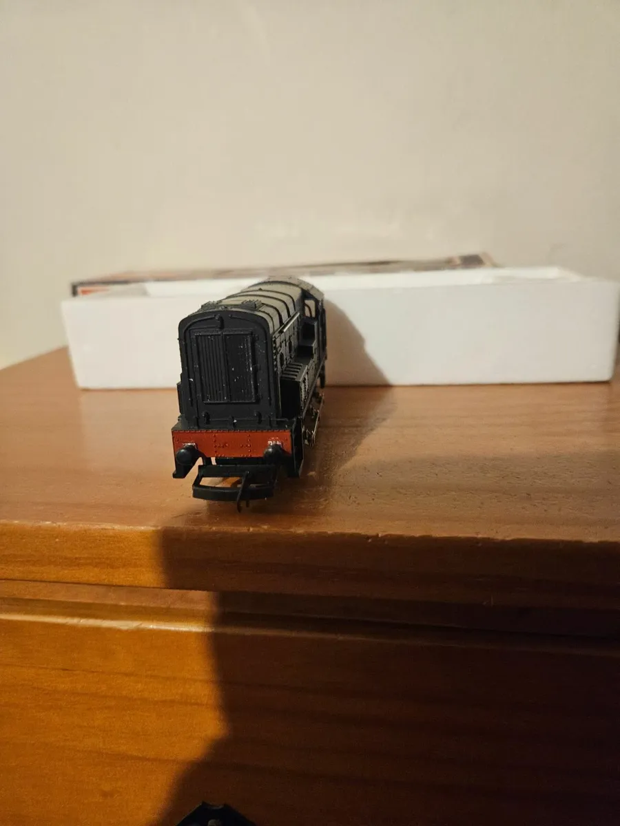 Hornby Lima OO Gauge Shunter - Image 3