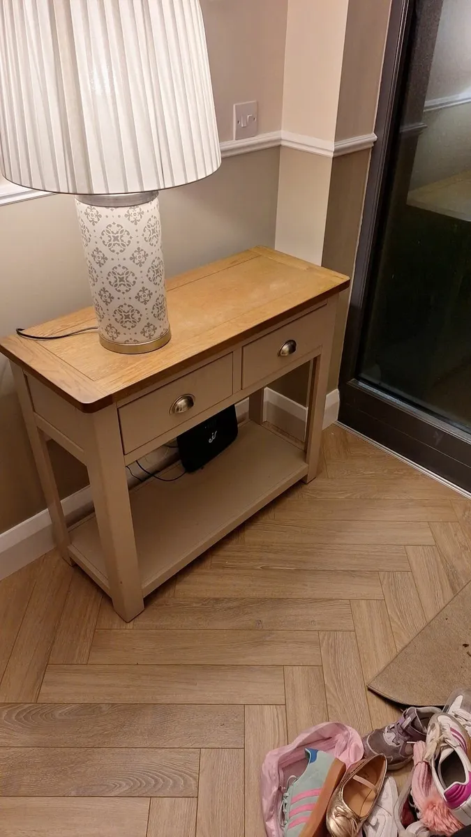 Console Table - Image 2