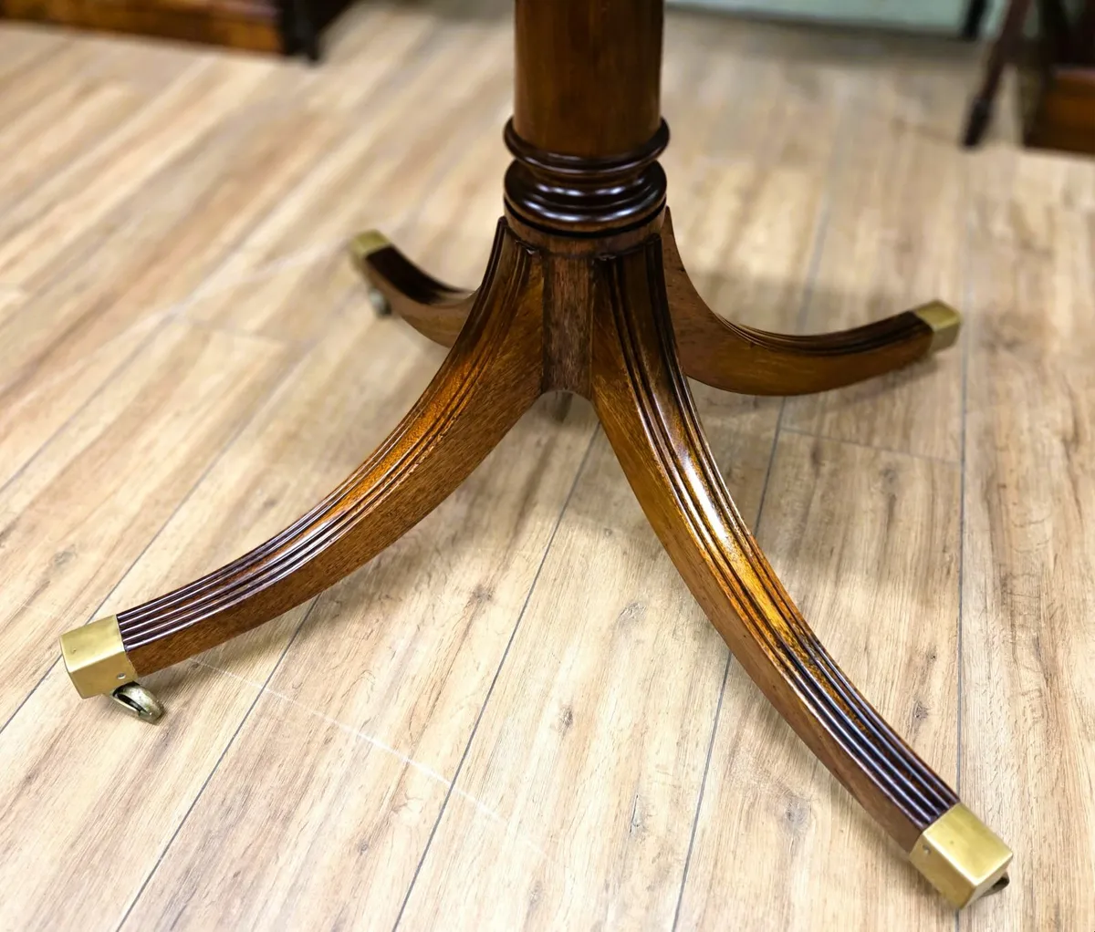 Large Vintage Oval Dining Table - Image 4