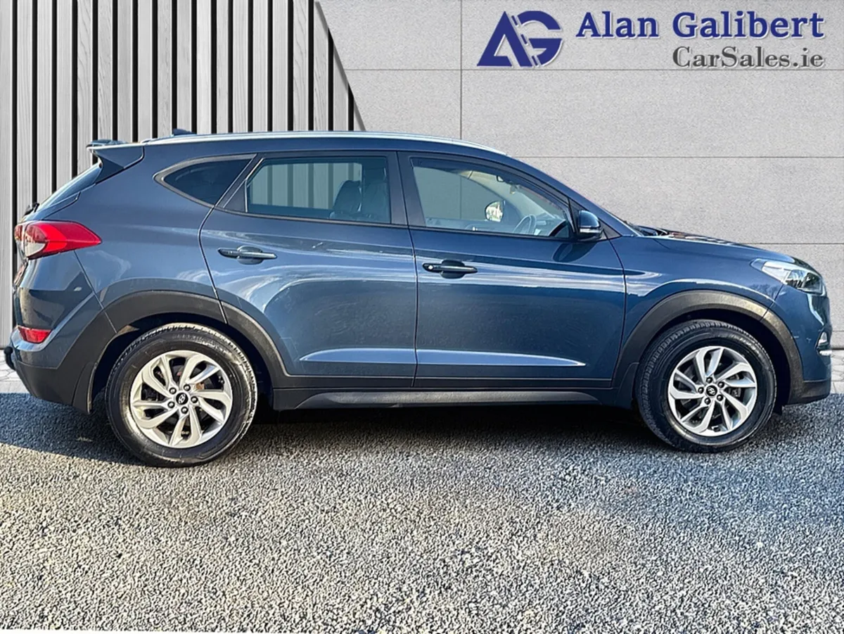Hyundai Tucson 1.7 EXECUTIVE €71 PW - Image 3