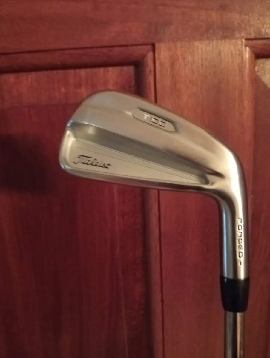 Titleist T100 Irons 5-9 + 46 Deg Vokey SM9 - Image 2