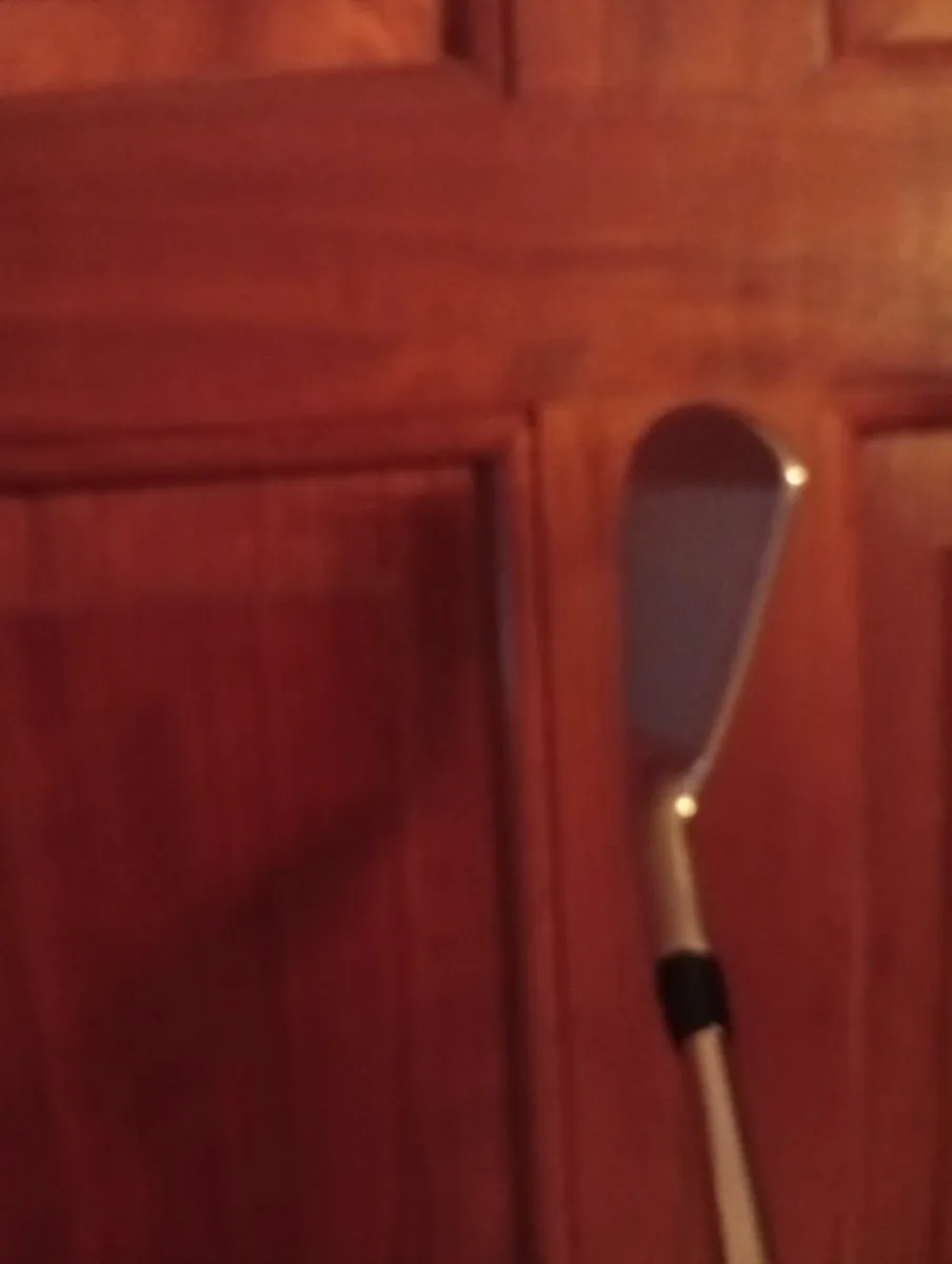 Titleist T100 Irons 5-9 + 46 Deg Vokey SM9 - Image 3