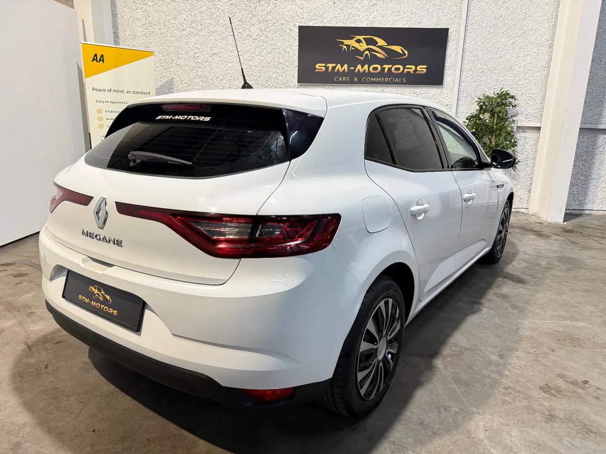 Renault Megane 2018 New NCT - Image 4