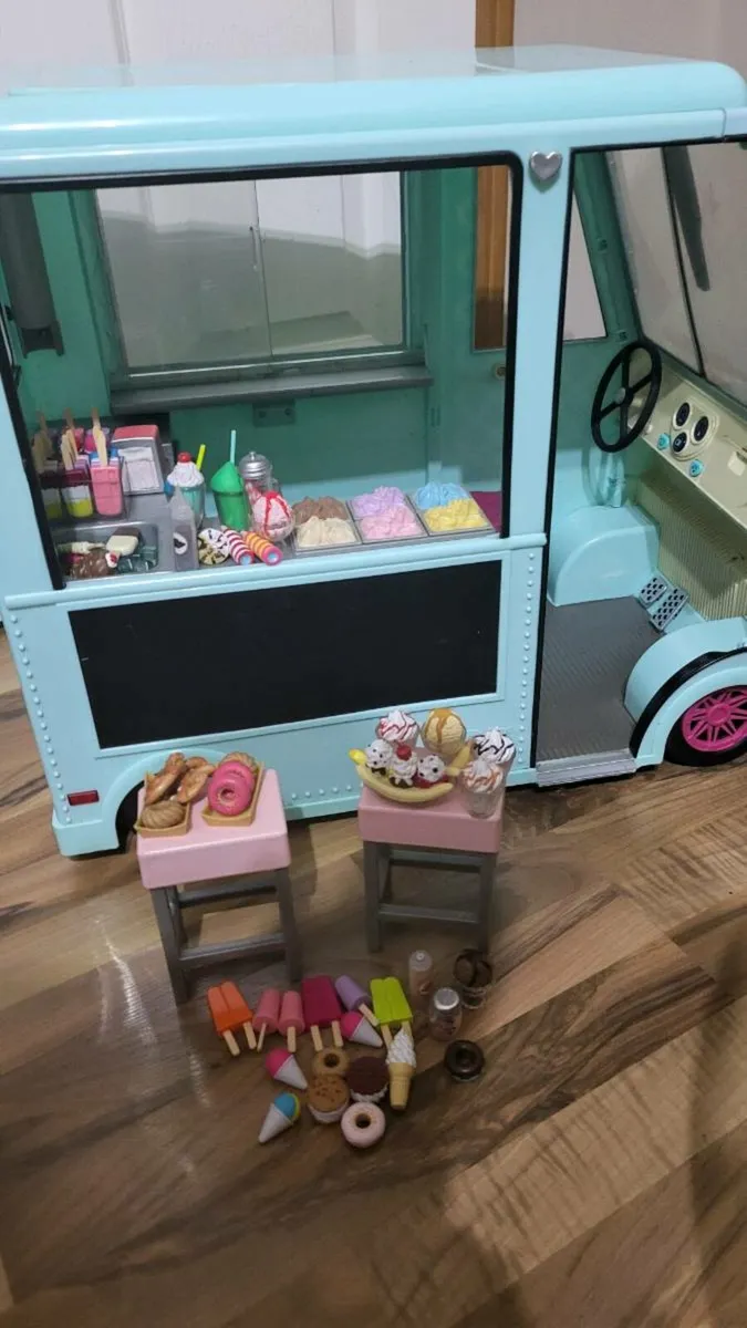 Our generation ice cream and sweet shop - Image 1
