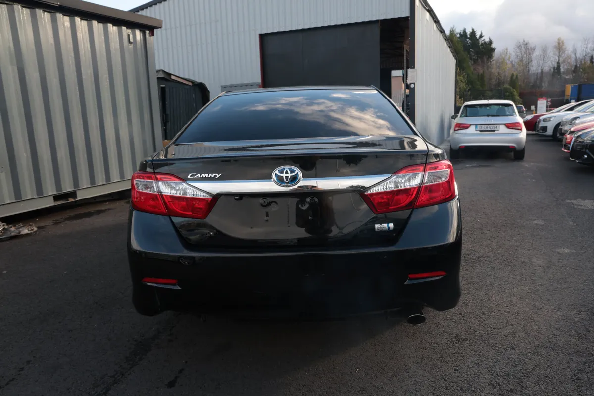 TOYOTA CAMRY BLACK 2014 HYBRID - Image 4