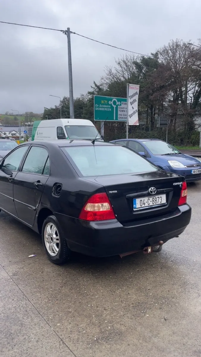 Toyota Corolla - Image 3